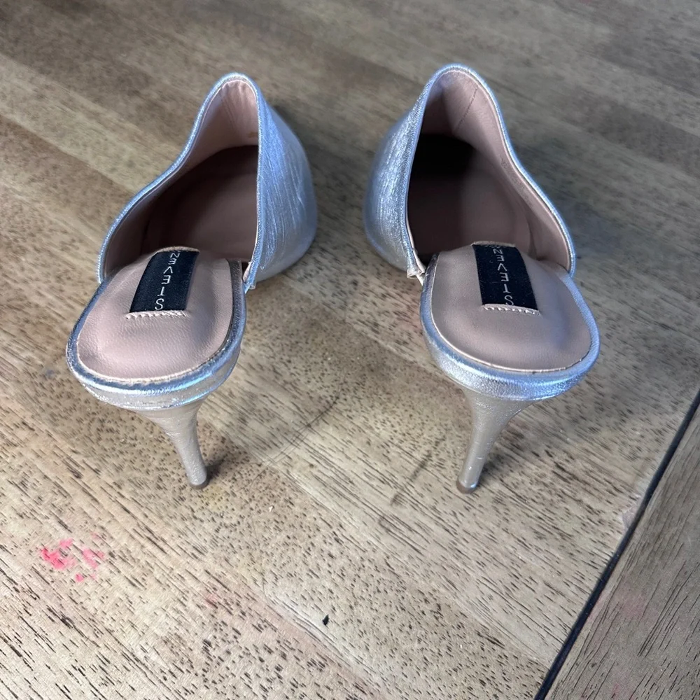 Steven By Steve Madden Silver Mules - Picture 3 of 3